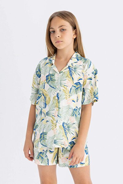 DeFacto Kız Çocuk Pijama Takımı Standart Fit Desenli Kısa Kollu Üst Şort C8495A824SM