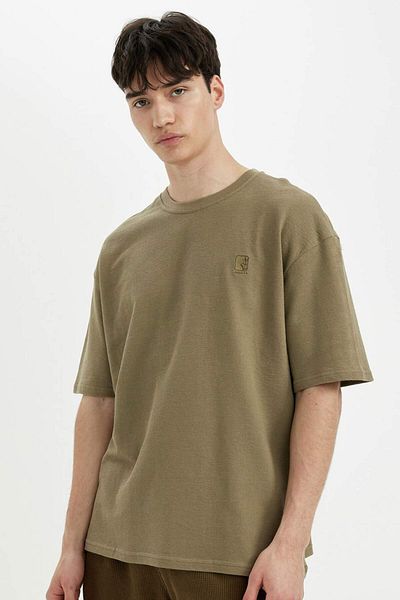 DeFacto Oversize Wide Fit Crew Neck Printed Short Sleeve T-Shirt C1866Ax24Sm