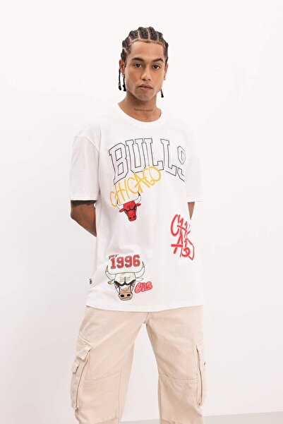 DeFacto Defactofit Nba Chicago Bulls Boxy Fit Crew Neck Short Sleeve T-Shirt B9886Ax24Sm
