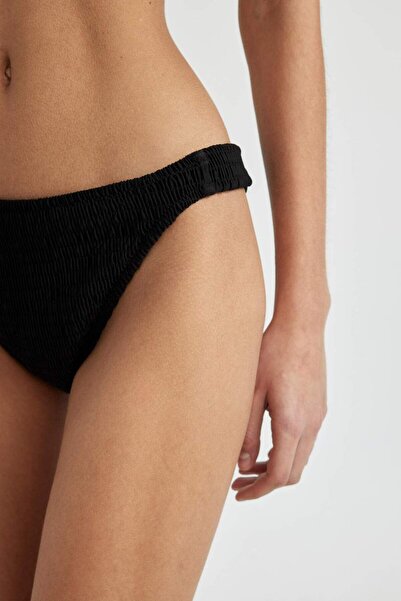 DeFacto Regular Fit Bikini Altı-Fall in Love B7478AX24SM