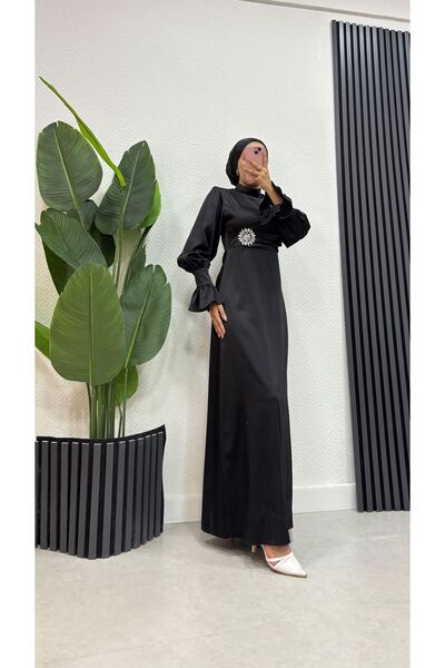 BURCU TESETTÜR Broş Detaylı Abiye 1157