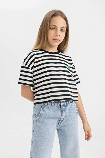 DeFacto Dívčí tričko s krátkým rukávem a proužkovaným výstřihem C5246A824SM