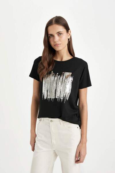 DeFacto Tričko Regular Fit Crew s krátkým rukávem C7730AX24SM