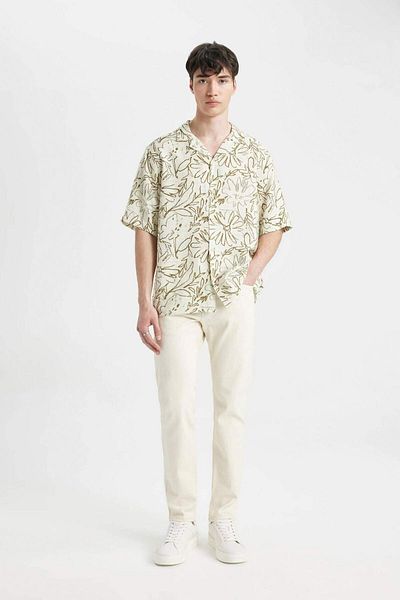 DeFacto Relax Fit Apache Collar Patterned Viscose Short Sleeve Shirt C1690AX24SM