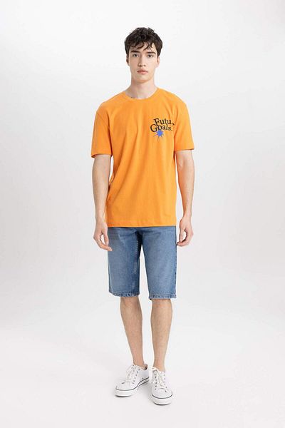 DeFacto 100% Cotton Regular Fit Crew Neck Back Printed Short Sleeve T-Shirt B9003Ax24Sm