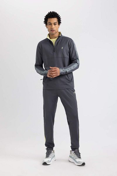DeFacto Heavy Fabric - Fit Slim Zip Printed Sweatshirt B5143Ax24Sp