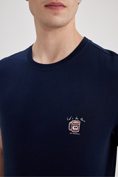 DeFacto Regular Fit Crew Neck Printed Short Sleeve Pajamas Top B8689AX24SP