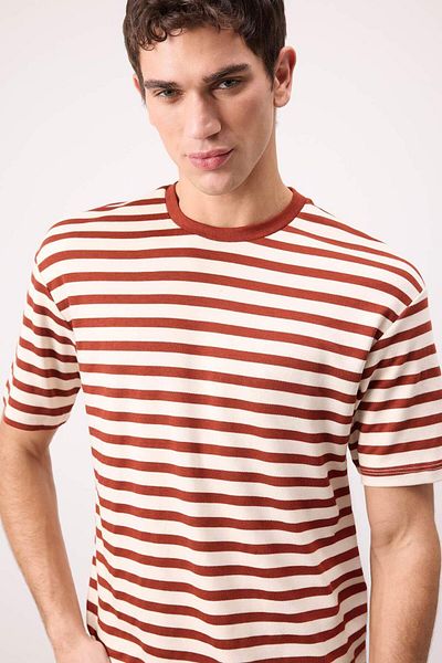 DeFacto Boxy Fit Crew Neck Striped Short Sleeve Heavy Fabric T-Shirt B5910Ax24Sp