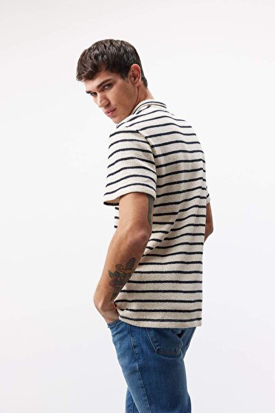 DeFacto Regular Fit Polo Yaka Çizgili Kısa Kollu Tişört B6532AX24SP