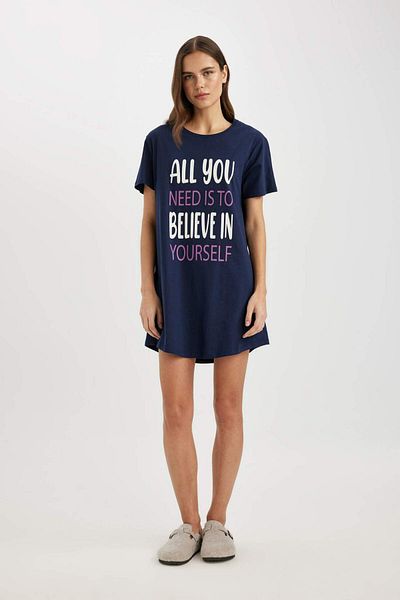 DeFacto Fall in Love Crew Neck Short Sleeve Nightgown B6191AX24SP