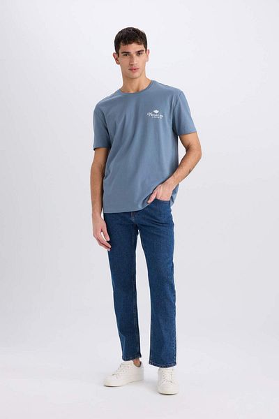 DeFacto 100 % Baumwolle, reguläre Passform, Rundhalsausschnitt, bedrucktes Kurzarm-T-Shirt C2080AX24SM