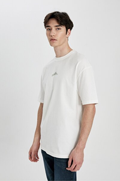 DeFacto Comfort Fit Crew Neck Back Printed Short Sleeve T-Shirt B4650ax24sp