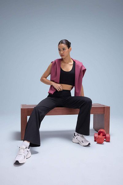 DeFacto DeFactoFit Crew Neck Sports Bra B4575AX24SP