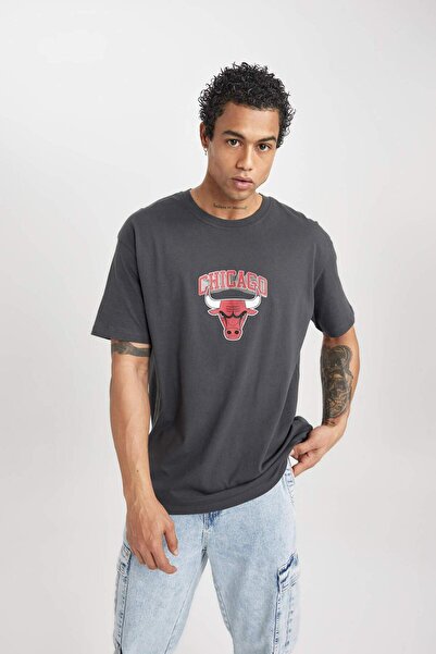 DeFacto DeFactoFit NBA Chicago Bulls Boxy Fit Crew λαιμόκοψη κοντομάνικο μπλουζάκι B3924AX24SP
