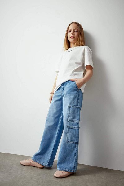 DeFacto Pantaloni de blugi cu picioare largi pentru fete B9821A824SM