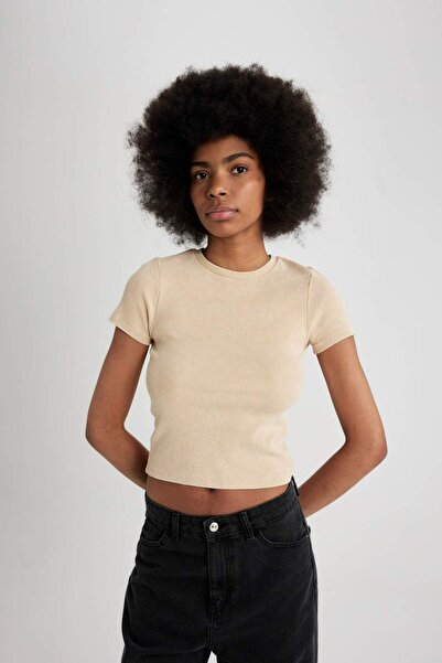 DeFacto Εφαρμοσμένο μπλουζάκι με λαιμόκοψη με λευκασμένο εφέ Basic κοντομάνικο μπλουζάκι B9229ax24sm