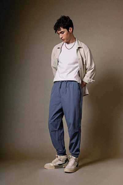 DeFacto Jogger Gabardin Pantolon Regular Beli Bağcıklı Cepli Lastikli Paça B7493AX24SP