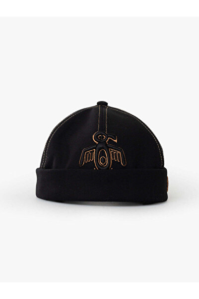 RustandRich The Indians Collection - Women/Men Black/Gold Cap, Red Indian Docker