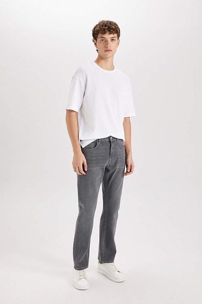 DeFacto Sergio Regular Fit Regular Fit Pantaloni de jeans cu talie normală cu picioare tubulare B7349AX24SP