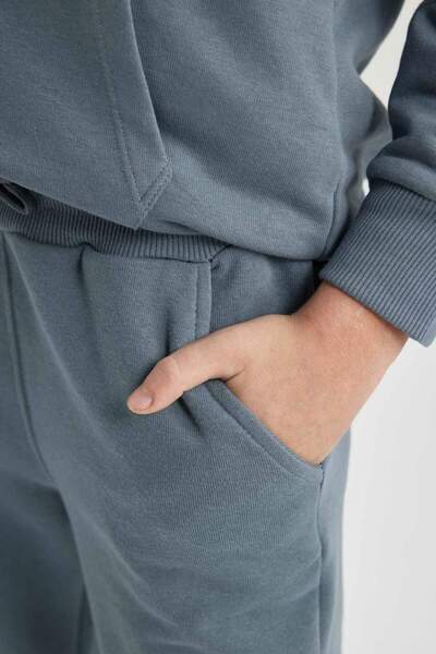 DeFacto Boys Jogger Sweatpants - Elastic Waist B5754A824Sp