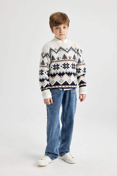 DeFacto Boy's New Year's Themed Crew Neck Sweater B2250A823Cw
