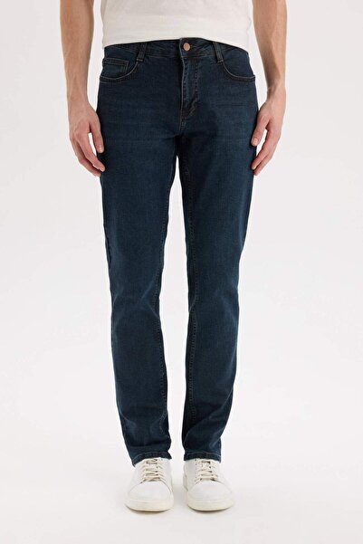 DeFacto Pedro Slim Fit Dar Kalıp Normal Bel Dar Paça Jean Pantolon B4860AX23WN