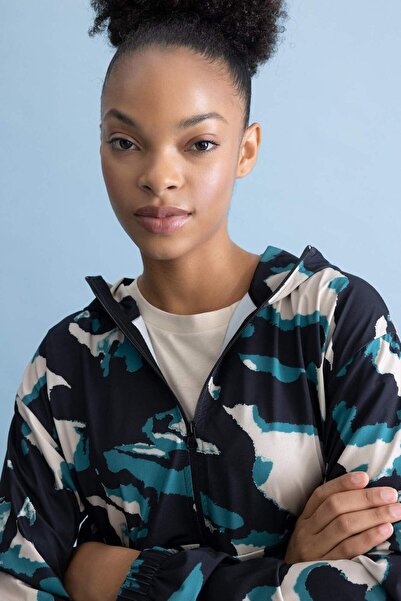 DeFacto DeFactoFit Loose Fit Kamuflaj Desenli Kapüşonlu Sporcu Sweatshirt B2696AX23AU