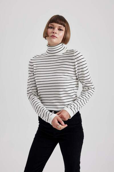 DeFacto Pulover de tricotaj cu dungi cu gât țesut obișnuit A2350AX23WN