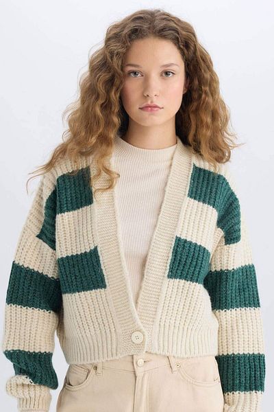 DeFacto Coool Oversize Wide Fit V-Neck Knitwear Cardigan U2527Az23Wn