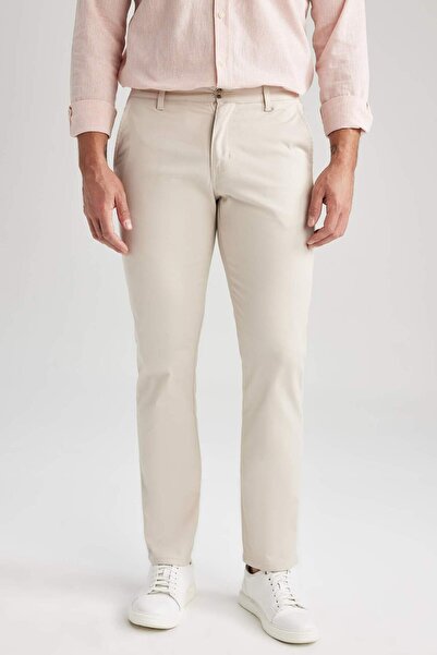 DeFacto Regular Fit Chino Kalhoty z plátna Gabardine s kapsami Rovné nohavice T1052AZ23SP