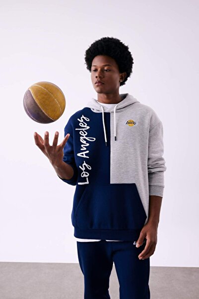 DeFacto Defactofit Nba Los Angeles Lakers Comfort Regular Fit Comfortable Fit Hooded Sweatshirt with Pockets A7207Ax