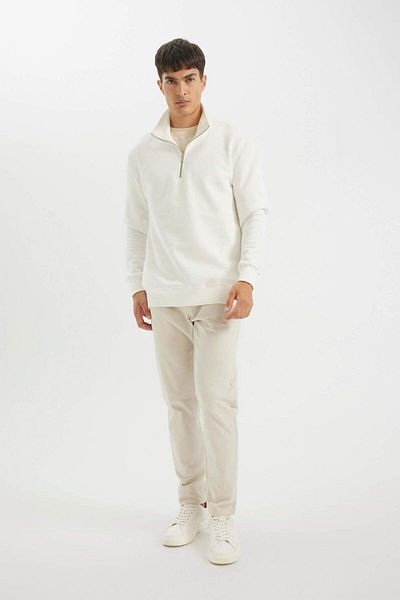 DeFacto Comfort Regular Fit Comfortable Fit Zippered Stand Collar Basic Plain Sweatshirt X7405Az23Au