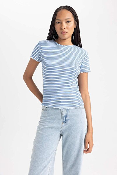 DeFacto Slim Fit Tight Fit Crew Neck Short Sleeve T-Shirt B0645Axns