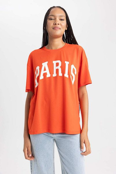 DeFacto Oversize Wide Fit Crew Neck Short Sleeve T-Shirt B0661Axns