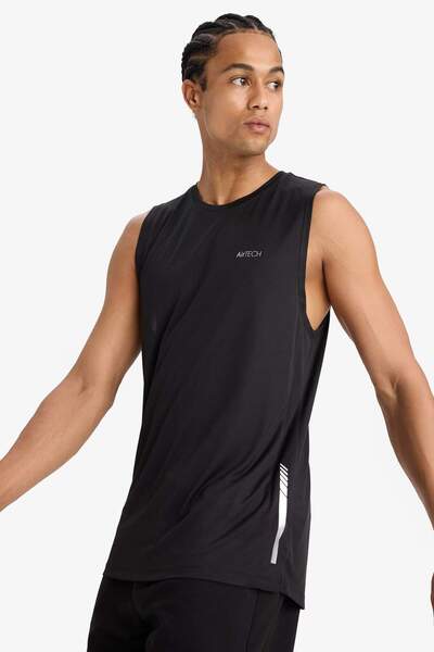 DeFacto DeFactoFit Slim Fit Dar Kesim Baskılı Bisiklet Yaka Ağır Kumaş Sporcu Atlet A1736AX23SM