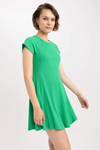 DeFacto Coool Crew Neck Corduroy Košilka Mini šaty s krátkým rukávem A9165AX23SM