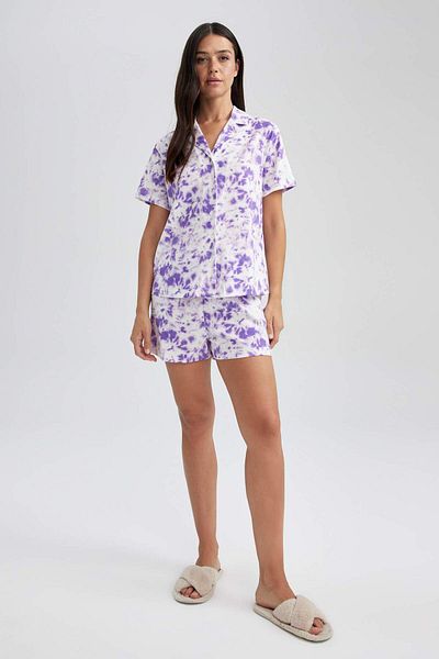 DeFacto Regular Fit Batik Pattern Short Sleeve 100% Cotton Pajama Top-Fall in Love A8436Ax23Hs