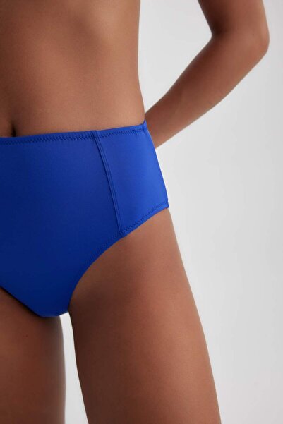 DeFacto Fall in Love Regular Fit magas derekú bikini alsó T4307AZ23SM