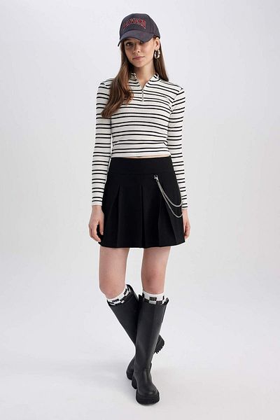 DeFacto Coool Fitted Shirt Collar Striped Long Sleeve Crop T-Shirt A0302Ax23Sp