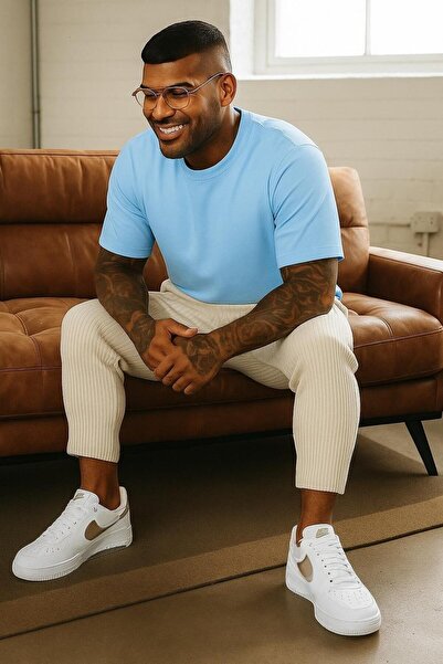 E-ROMA 1 تي شيرت هدية عند شراء 6 أو أكثر في السلة - تي شيرت عادي كبير الحجم