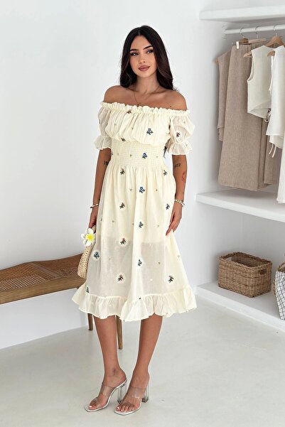 AsprinFashion Embroidered Fabric Gipeli Dress