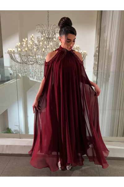 Nice Model Burgundy Sleeveless Chiffon Gown for Women – Beaded Neck Halter Formal Maxi Dress for Evening Party