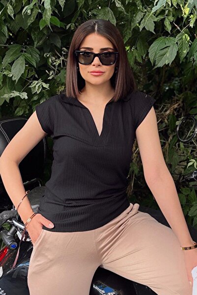 NEW LAVİVA Μαύρο γιακά πόλο, κοντό μανίκι, ριγέ ύφασμα καμιζόλας, βασική εφαρ...