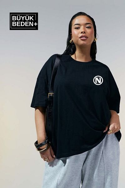 Superlife Women's Plus Size N Printed Crew Neck T-Shirt Spr25Btsk902