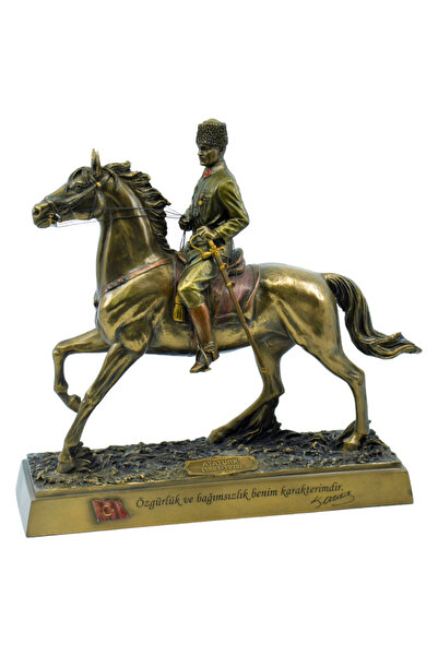 AYDINARTSHOP Veronese Atatürk Atlı Heykeli
