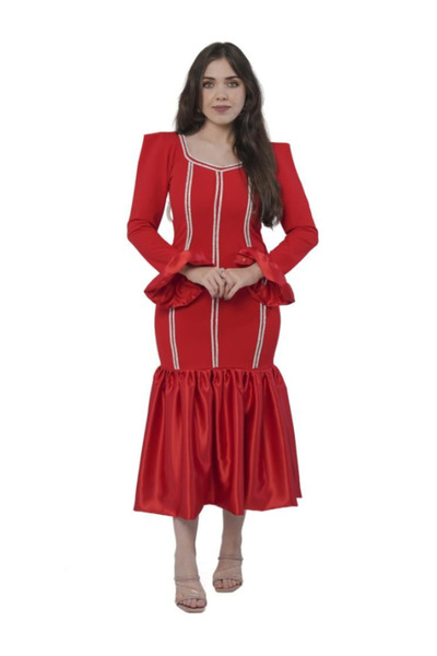 Nice Model Elegant Long Sleeve Crepe Gown with Wavy Lace Trim & Belt - Formal Evening Maxi Style