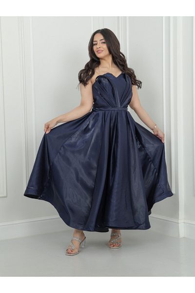 Nice Model Black A-Line Evening Dress with Pleated Bodice - Elegant Formal Gown for Special Occasions