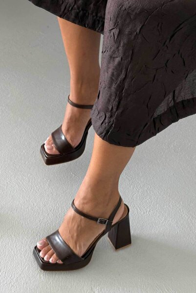 AYAKKABI PRENSİ Cora Aci Brown Matte Platform Women's Thick Heeled Shoes 11cm