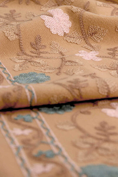 Bursa İpek Bej Nakışlı Kışlık Şal