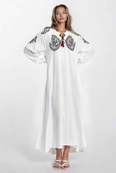 VAGGON Γυναικείο φόρεμα με λευκό δέσιμο με λεπτομέρεια κεντημένο μεγάλου μεγέθους βισκόζης Vs00322